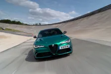 2022 Alfa Romeo Alfa Romeo Giulia Quadrifoglio 2.9 V6 Bi-Turbo (520 bg) Automatic 5