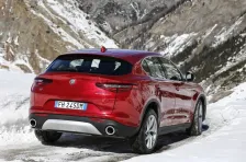 2017 Alfa Romeo Alfa Romeo Stelvio 2.2 JTDM (190 bg) Automatic 3