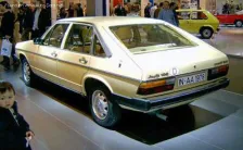 Audi 1.6 L (85 bg) (1977)