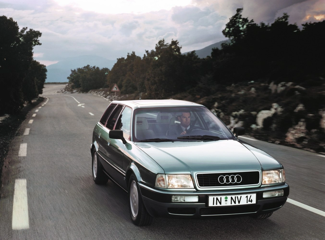 1991 Audi 80 2.3 E (133 bg) Automatic