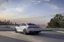 2024 Audi A5 2.0 TFSI (299 bg) e-hybrid quattro ultra S tronic 4