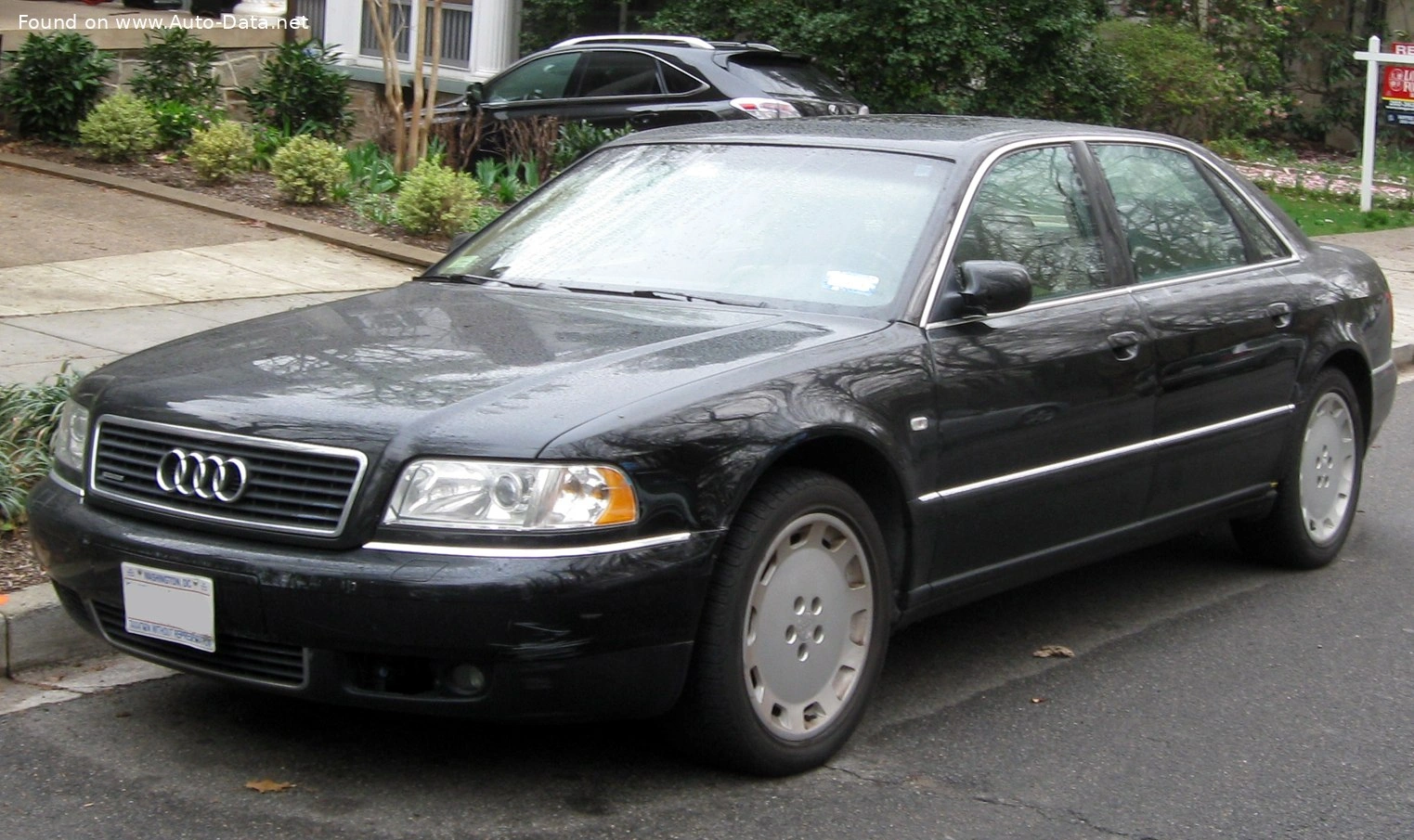 Audi A8 A8L (D2, 4D, facelift 1999)