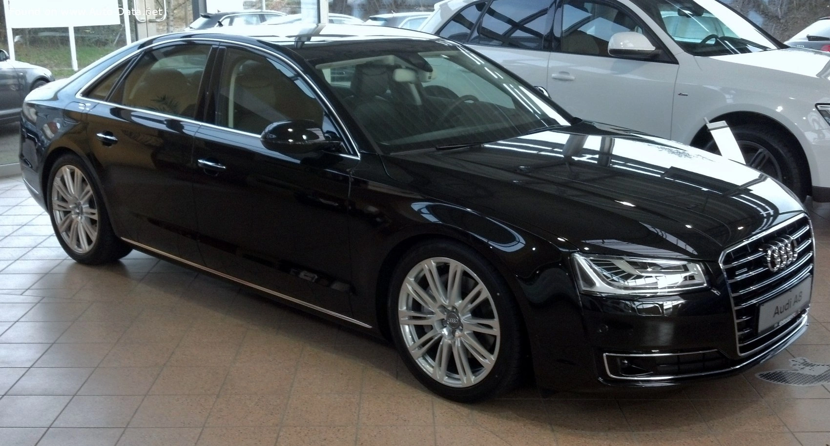 2013 Audi A8 3.0 TDI V6 clean diesel (258 bg) quattro Tiptronic
