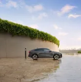 2024 Audi Q6 e-tron 100 kWh (388 bg) quattro 5