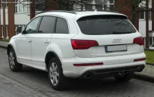 2009 Audi Q7 3.0 TDI V6 clean diesel (240 bg) quattro 6 tiptronic 6-7 Seat 3