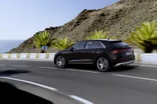 2023 Audi Q8 60 TFSI e V6 (490 bg) Plug-in Hybrid quattro tiptronic 6