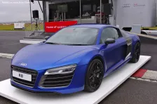 Audi 5.2 FSI V10 plus (550 bg) quattro S tronic (2012)