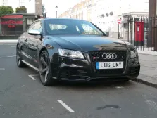 2010 Audi RS5 4.2 FSI V8 (450 bg) quattro S tronic 3
