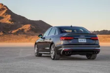 2019 Audi S4 3.0 TFSI V6 (354 bg) quattro tiptronic 6