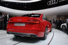 2012 Audi S6 4.0 TFSI V8 (420 bg) quattro S tronic 5