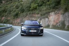 2020 Audi S8 4.0 TFSI V8 (571 bg) Mild Hybrid quattro tiptronic COD 4