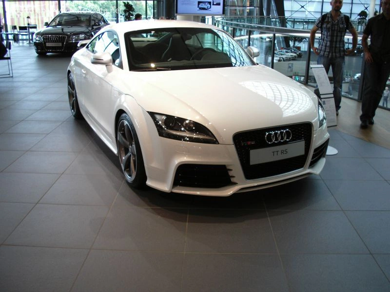 Audi TT TT RS Coupe (8J)