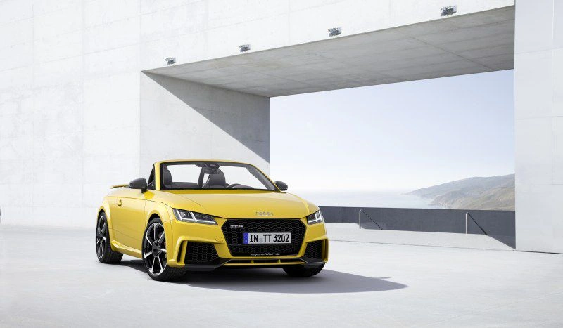 Audi TT TT RS Roadster (8S)