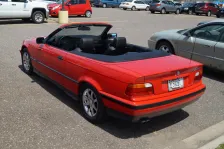 1993 BMW 3 Serisi 325i (192 bg) 4