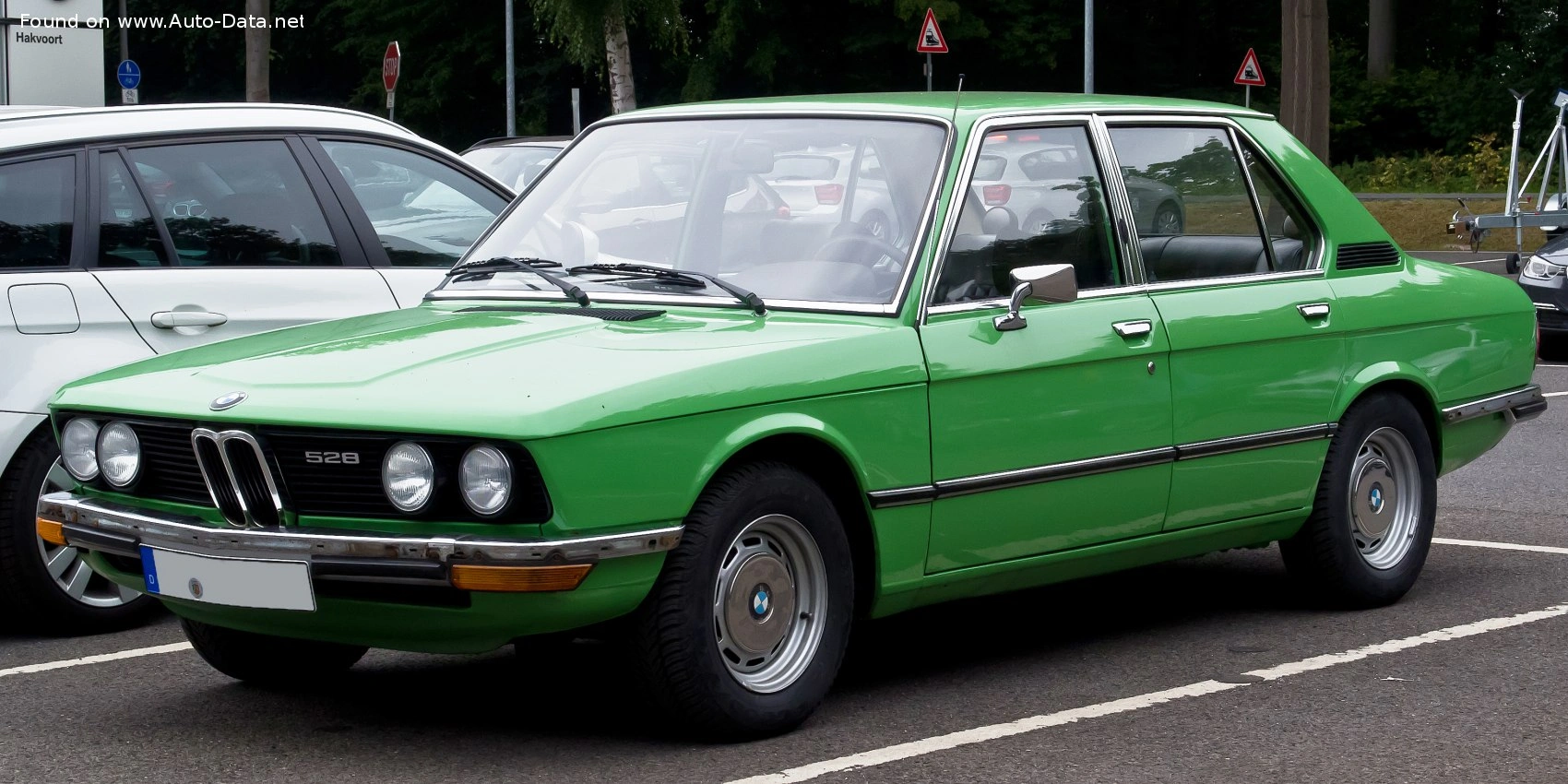 1972 BMW 5 Serisi 518 (90 bg)