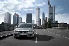 BMW 550i V8 (407 bg) Steptronic (2010)