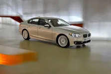 2013 BMW 5 Serisi 520d (184 bg) xDrive Steptronic 7