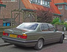 1986 BMW 7 Serisi 730i (188 bg) cat Automatic 2