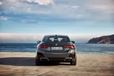 2024 BMW i4 70.3 kWh (286 bg) eDrive35 8