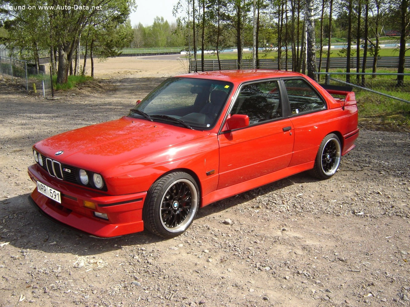 1986 BMW M3 2.3 (200 bg)