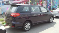 2013 BYD M6 2.0L (140 bg) 2