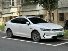 2021 BYD Qin EV 57.6 kWh (136 bg) 1