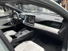 2025 BYD Seal 06 DM-i 1.5L 18.71 kWh (218 bg) Plug-in Hybrid E-CVT 4