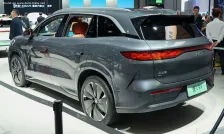 2025 BYD Tang 100.5 kWh (1102 bg) Electric 4WD 3