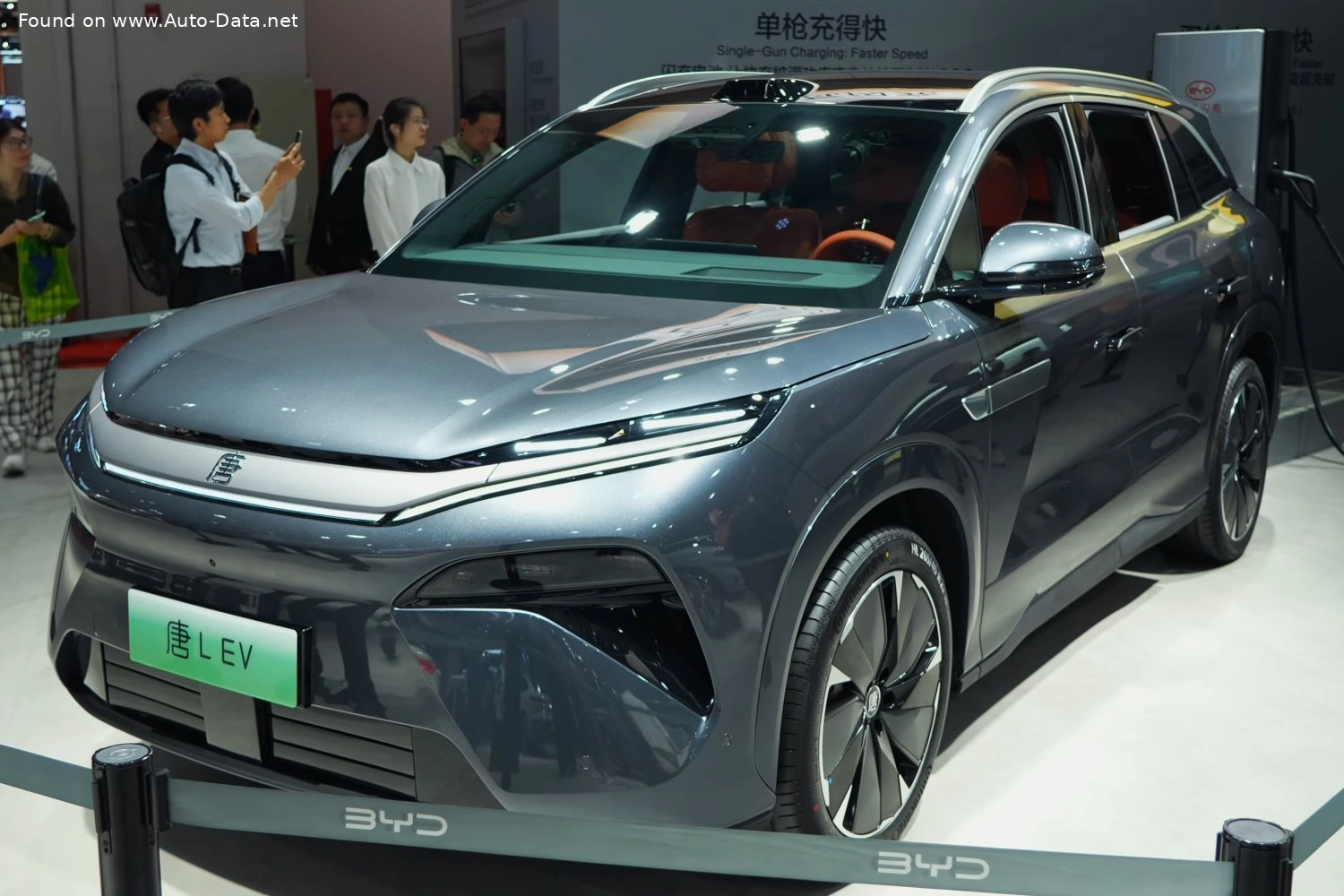 2025 BYD Tang 100.5 kWh (680 bg) Electric