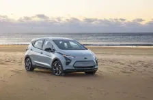 2021 Chevrolet Bolt EV 65 kWh (200 bg) 2