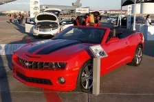 2011 Chevrolet Camaro SS 6.2 V8 (426 bg) 7