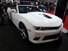 2013 Chevrolet Camaro 6.2 V8 (426 bg) 1