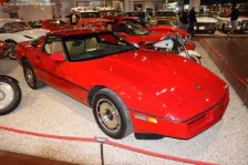 1983 Chevrolet Corvette 5.7 V8 (240 bg) 8