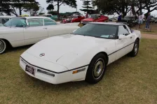 Chevrolet ZR-1 5.7 V8 (375 bg) (1983)