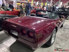 1990 Chevrolet Corvette 5.7 V8 (245 bg) 4