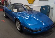 Chevrolet ZR-1 5.7 V8 (405 bg) (1990)