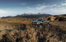 2018 Chevrolet Silverado 1500 5.3 EcoTec3 V8 (355 bg) Automatic 3