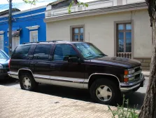 1995 Chevrolet Tahoe 5.7 i V8 4WD (3 dr) (254 bg) 2