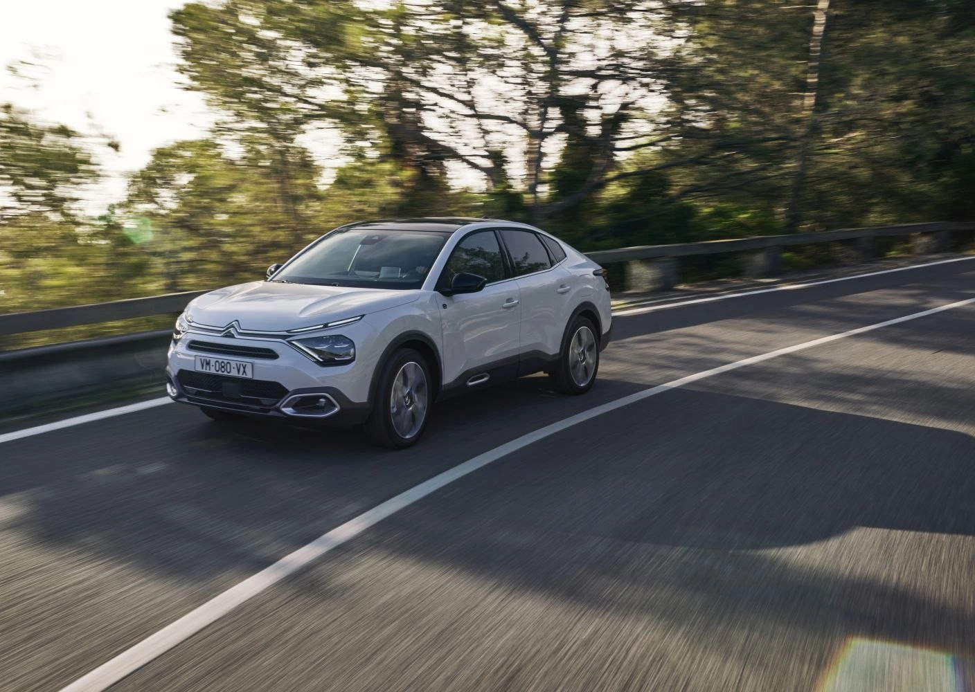 2022 Citroen C4 X 1.2 (136 bg) Mild Hybrid e-DSC