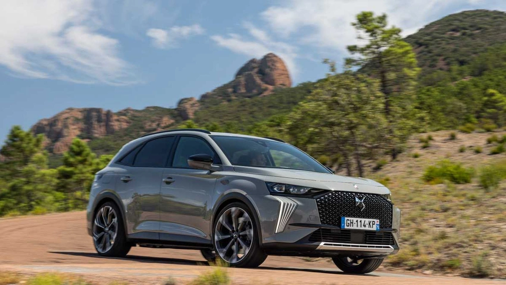 2022 DS 7 1.6 (225 bg) E-TENSE Automatic