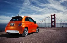 2013 Fiat 500 24 kWh (113 bg) Electric 2