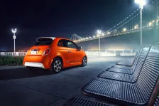 2013 Fiat 500 24 kWh (113 bg) Electric 4