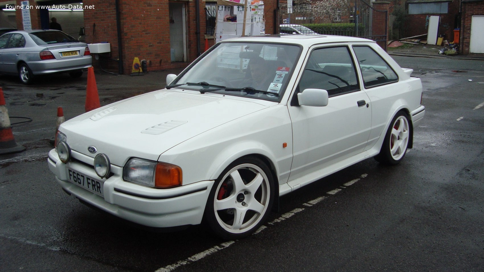 1985 Ford Escort 1.6 Turbo RS (132 bg)