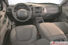 1996 Ford Expedition 4.6 i V8 16V XLT 4WD (243 bg) 7