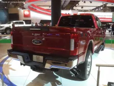 2017 Ford F-350 Super Duty 6.2 V8 (385 bg) 4x4 Automatic DRW 5