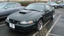 1993 Ford Mustang 3.8 V6 (152 bg) 2