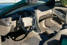 1993 Ford Mustang 3.8 V6 (190 bg) 6