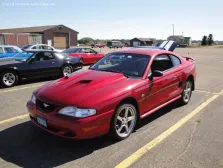 1993 Ford Mustang 4.6 V8 Cobra (305 bg) 7