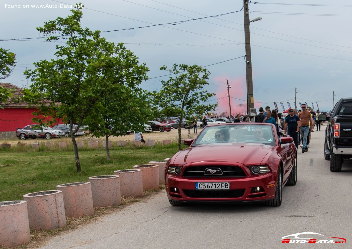 Ford Mustang Mustang Convertible V (facelift 2012)