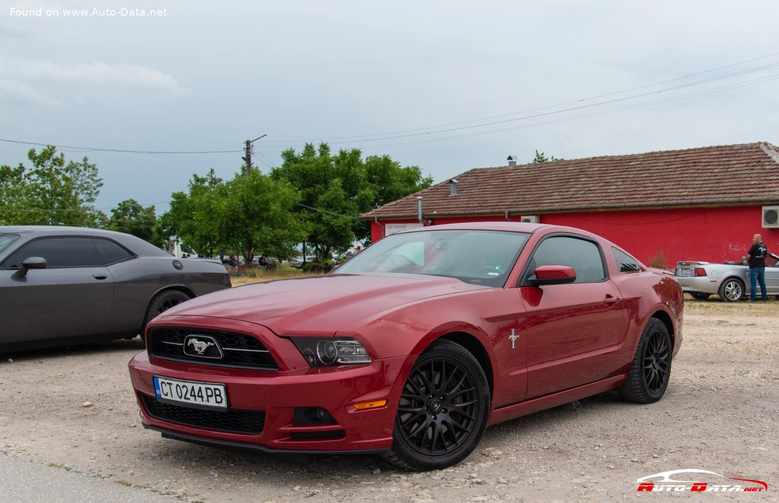 2012 Ford Mustang GT 5.0 V8 (420 bg)